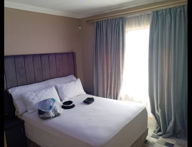 2 BEDROOM SECTIONAL TITLE FOR SALE IN NOORDRAND